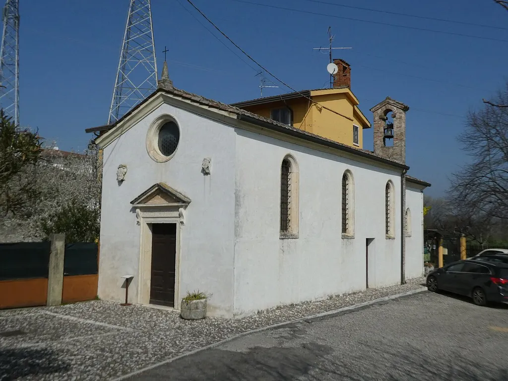 Sorio (San Giovanni Lupatoto, Veneto, Italy), Saint Peter the Martyr church