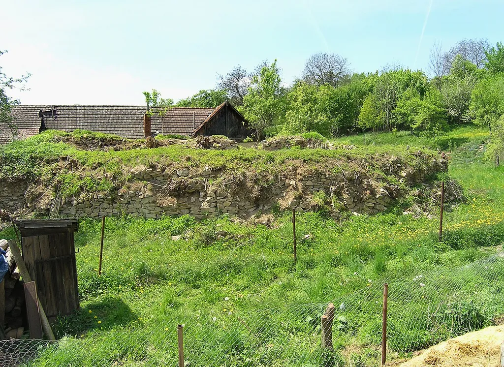 Martinice Castle