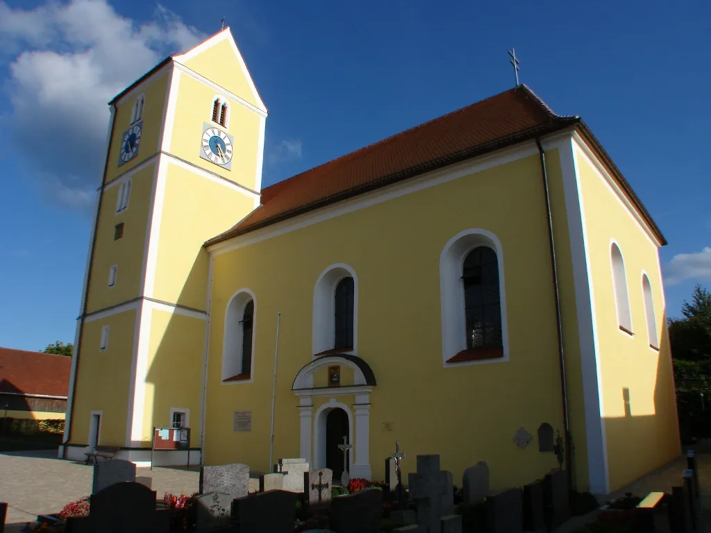 Kirche St.Walburga in Lintach