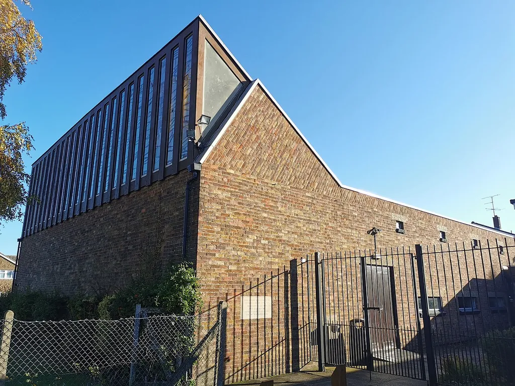 St Hugh C of E Church, Leagrave Luton