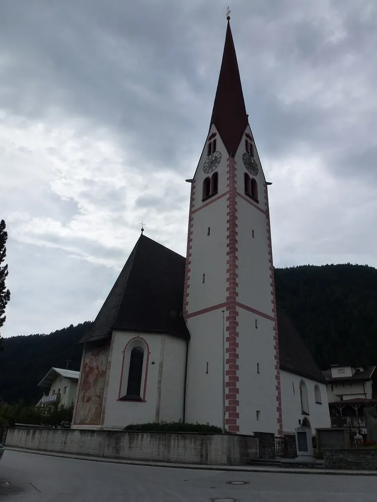 This media shows the remarkable cultural object in the Austrian state of Tyrol listed by the Tyrolean Art Cadastre with the ID 15004. (on tirisMaps, pdf, Fotoarchiv Tiroler Kunstkataster, more images on Commons, Wikidata)