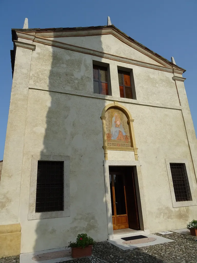 Colà (Lazise, Veneto, Italy), Saint Mary church
