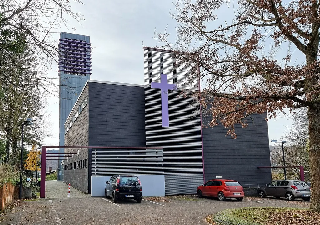 Evangelische Christuskirche, erbaut in den 1960er Jahren. Allerheiligenbergstraße 2, Niederlahnstein