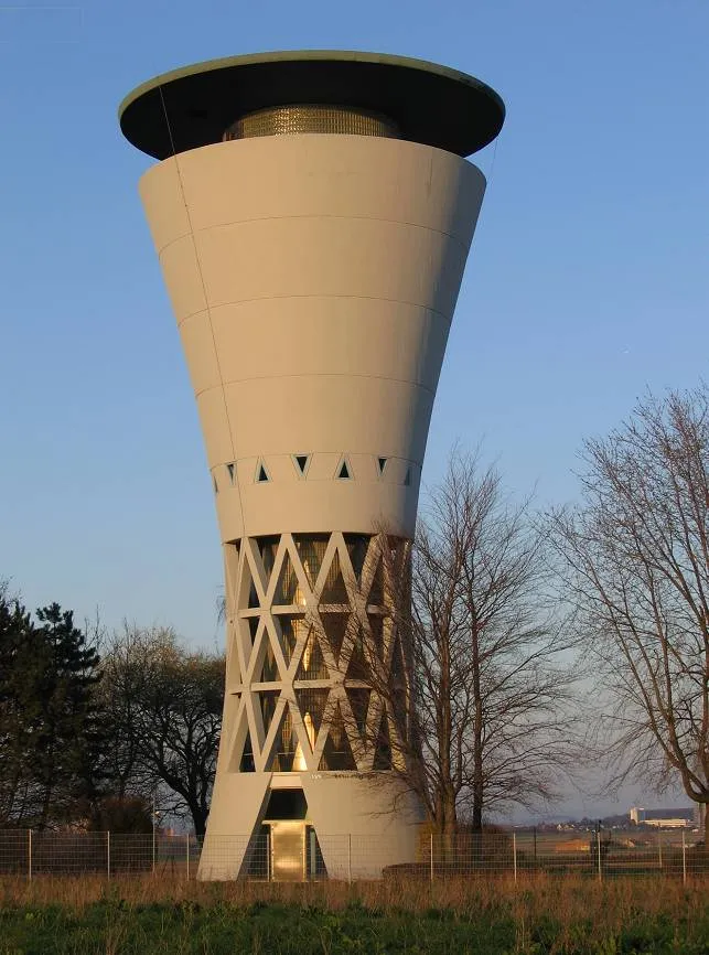 Wasserturm Langes Feld
