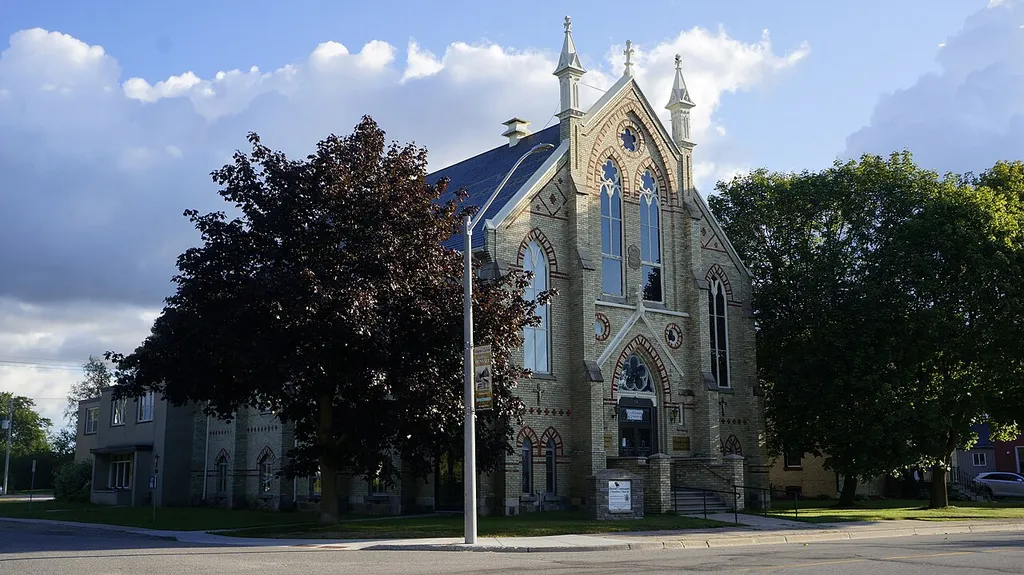 Hensall Community Christian Church (church building in Bluewater, Ontario)