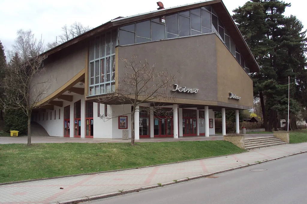 Kino Máj