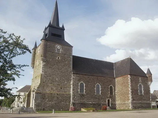 Eglise fortifiée de Signy-le-Petit (Ardennes, France)