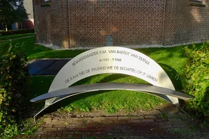 Monument burgemeester Van Baerd van Sminia
