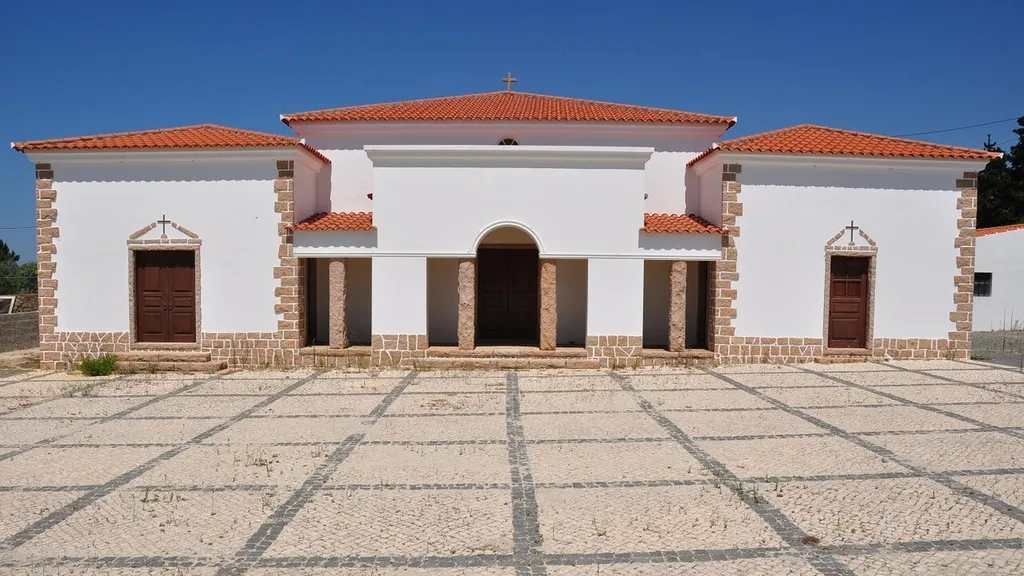 The church in Azóia (Portugal, Sintra municipality, freguesia Colares) is the westernmost church on the European continent. The church was opened in 1995.