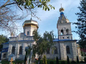 Archangels church in Văsieni, Ialoveni