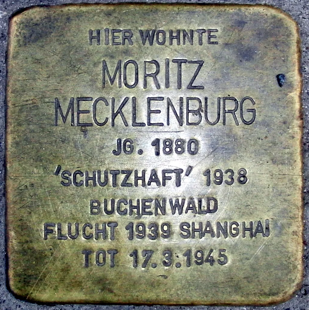 Stolperstein dedicated to Moritz Mecklenburg