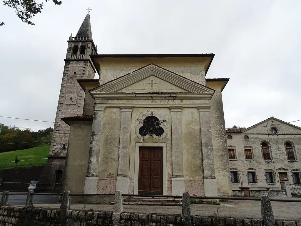 Pradipaldo (Marostica, Veneto, Italy), Saints Oswald and Vincent Ferrer church
