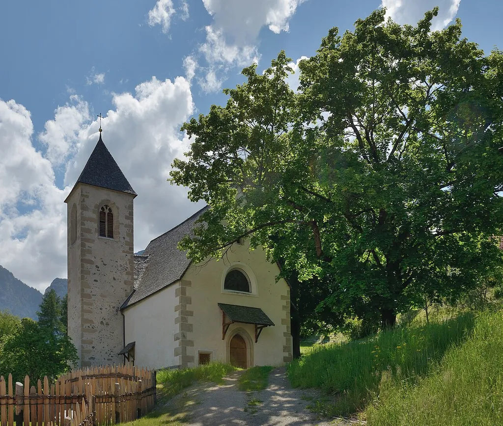 Saint Nicolas church in Prösels Völs am Schlern