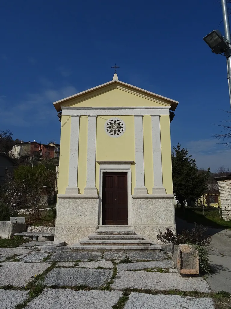 Sengie (Grezzana, Veneto, Italy), Saint Roch church (or Saint John the Baptist church)