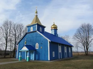 Holy Trinity church in Pieski