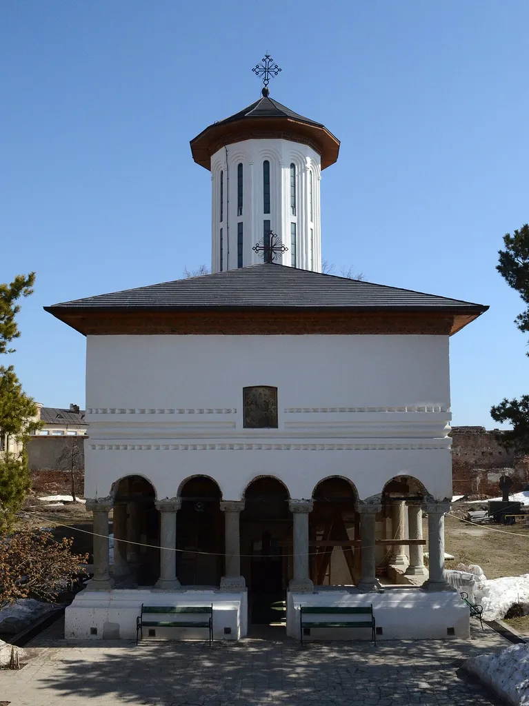 Biserica "Adormirea Maicii Domnului", Râmnicu Sărat