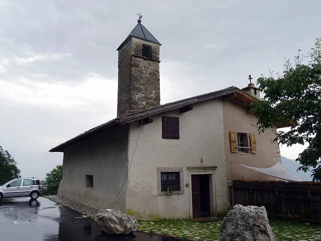 Arco (Trentino), chiesa di San Giovanni Battista