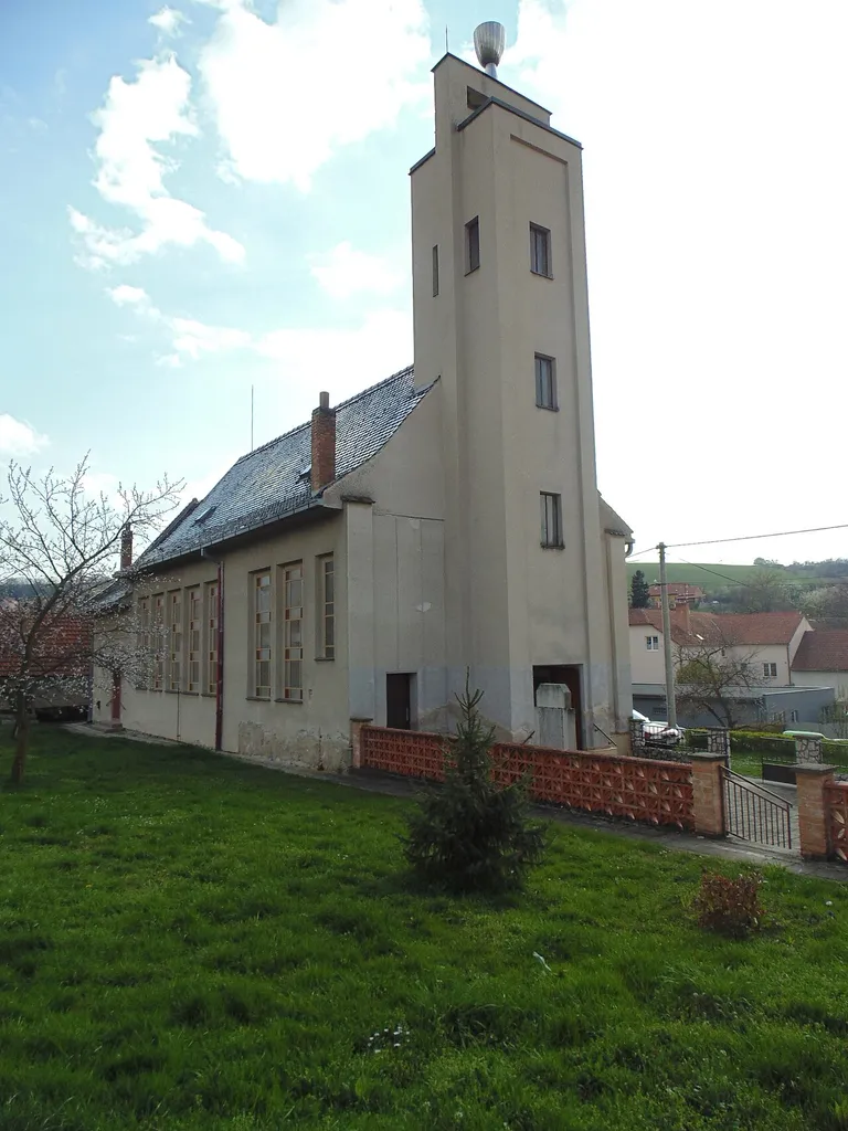 Evangelický kostel Nikolčice (Brněnský seniorát), Nikolčice čp. 70.