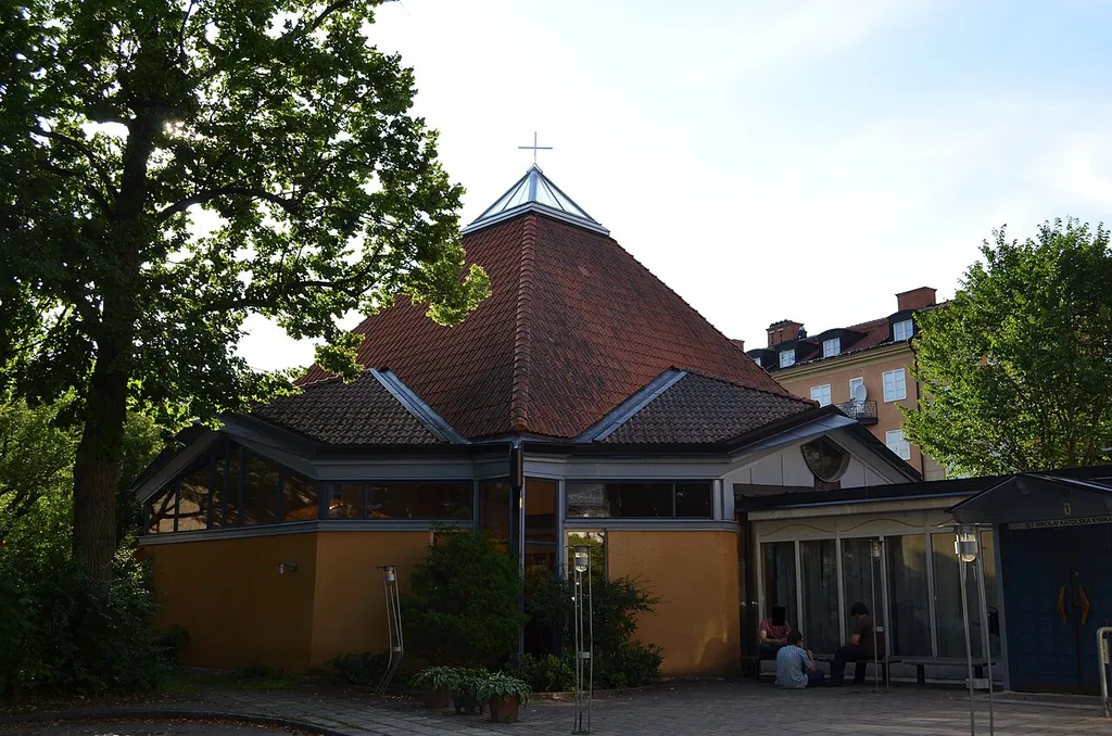 Sankt Nikolai kyrka, Linköping fotograferad under Kruosio och Mannen av börds sightseeing i Linköping.