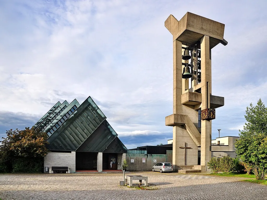 Reformierte Kirche, Rebbuckstrasse in Effretikon (Switzerland)