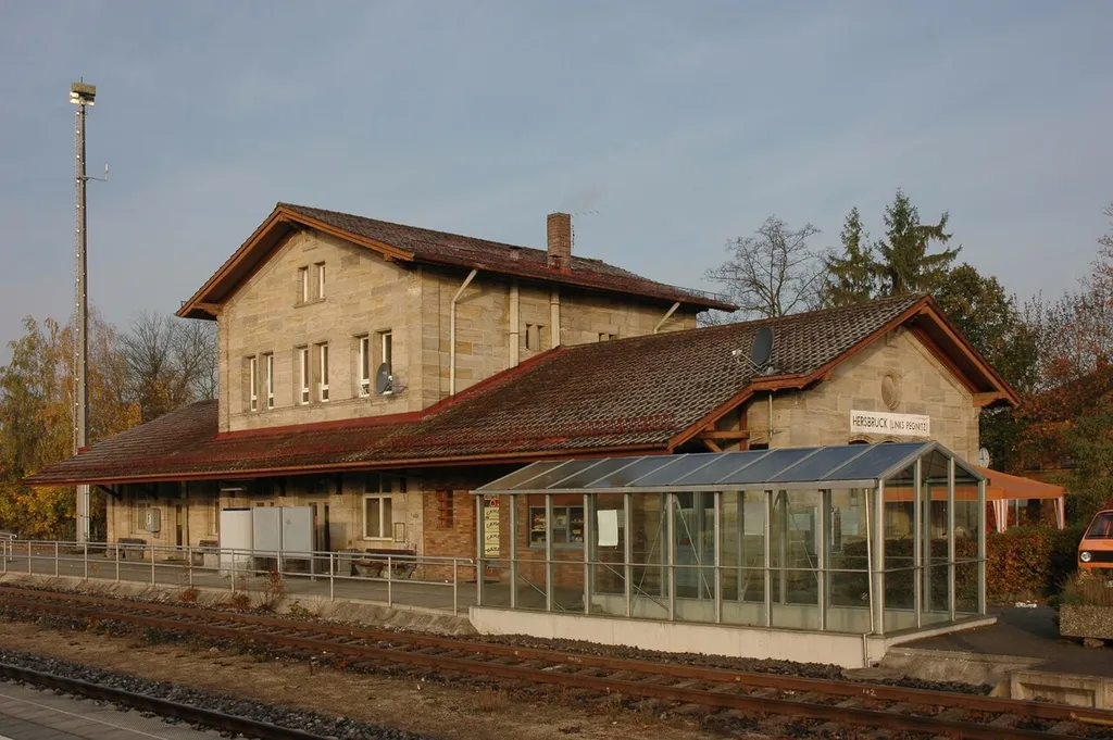 station building at Hersbruck (links Pegnitz) station