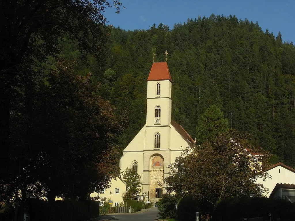 Kath. Filial- und Wallfahrtskirche hl. Maria/Klein- Mariazell/Frauenkirche und ehem. Friedhof