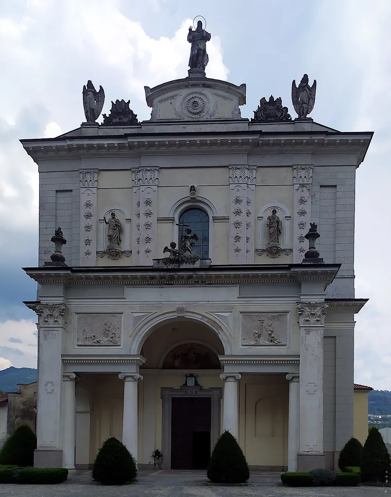 Sant'Omobono Terme - frazione Mazzoleni - Chiesa di S. Omobono