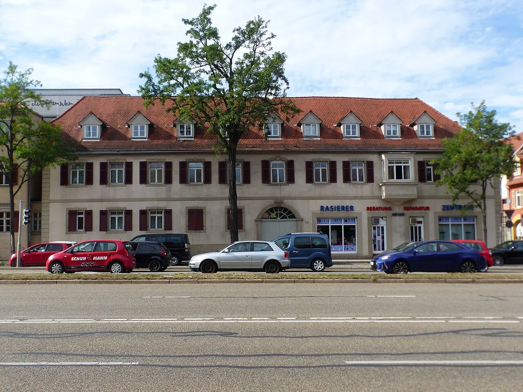 Ludwigsburg, Stuttgarter Straße 14, Wohn- und Geschäftshaus