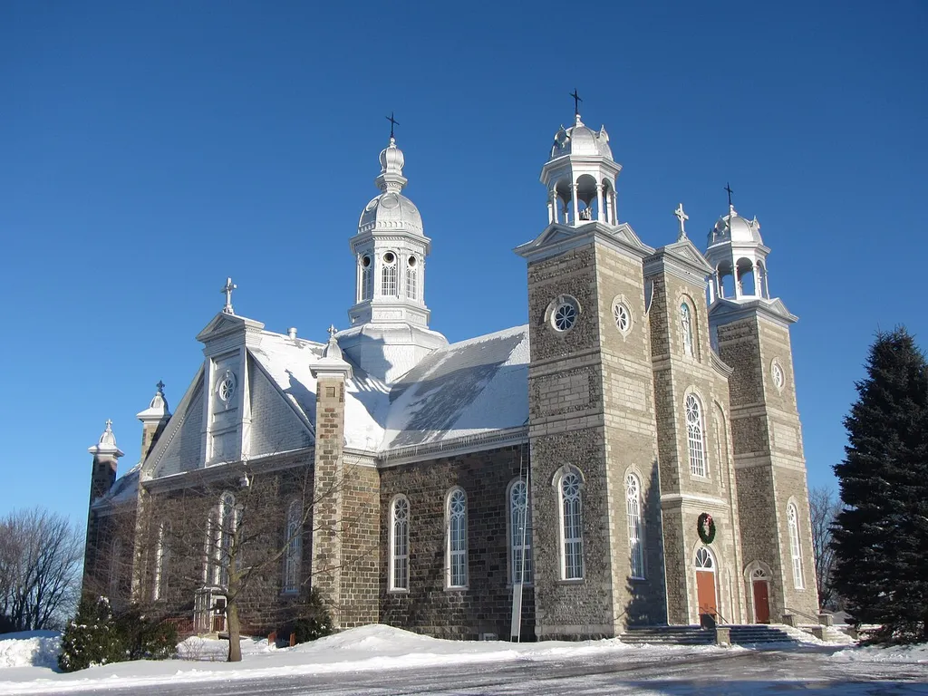 Église Saint-Cyrille à Saint-Cyrille-de-Wendover, Québec.