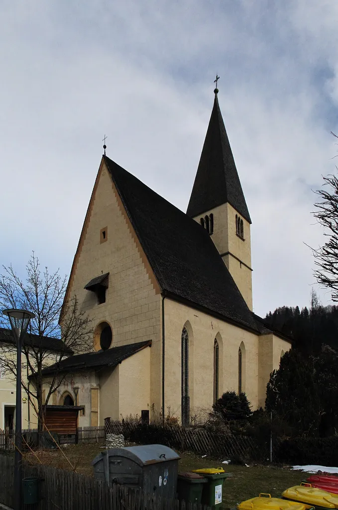 Kath. Pfarrkirche hl. Maximilian, 5500 Bischofshofen, bem Rathausplatz
