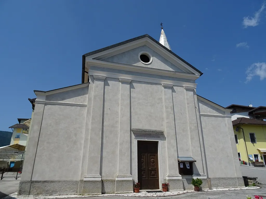 Arina (Lamon, Veneto, Italy), Santa Maria ad Nives church