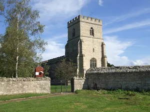 Church of Saints Peter and Paul, Dinton