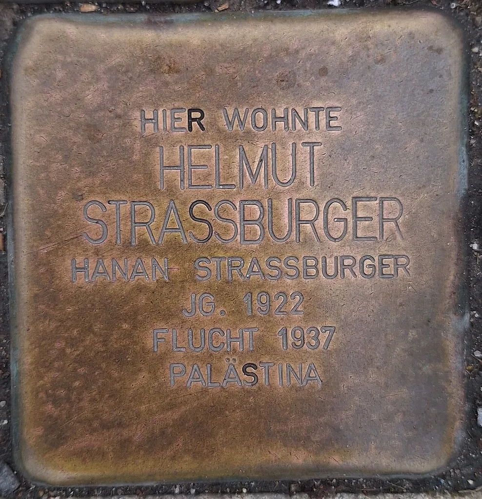 Hier wohnte, Helmut Strassburger, Hanan Strassburger, Jg. 1922, Flucht 1937, Palästina