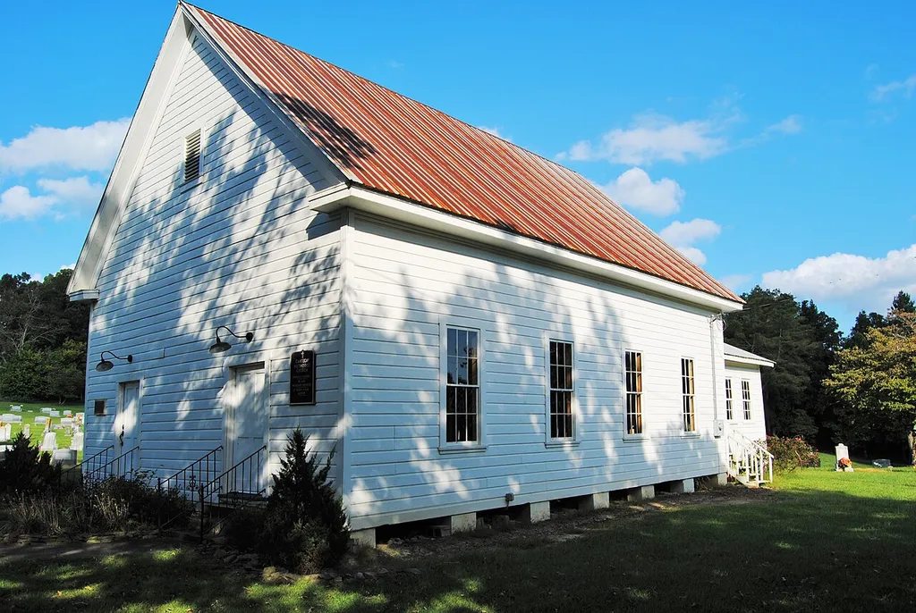 Cartecay Methodist Church and Cemetery, Junction of State Route 52 and Roy Rd. Ellijay