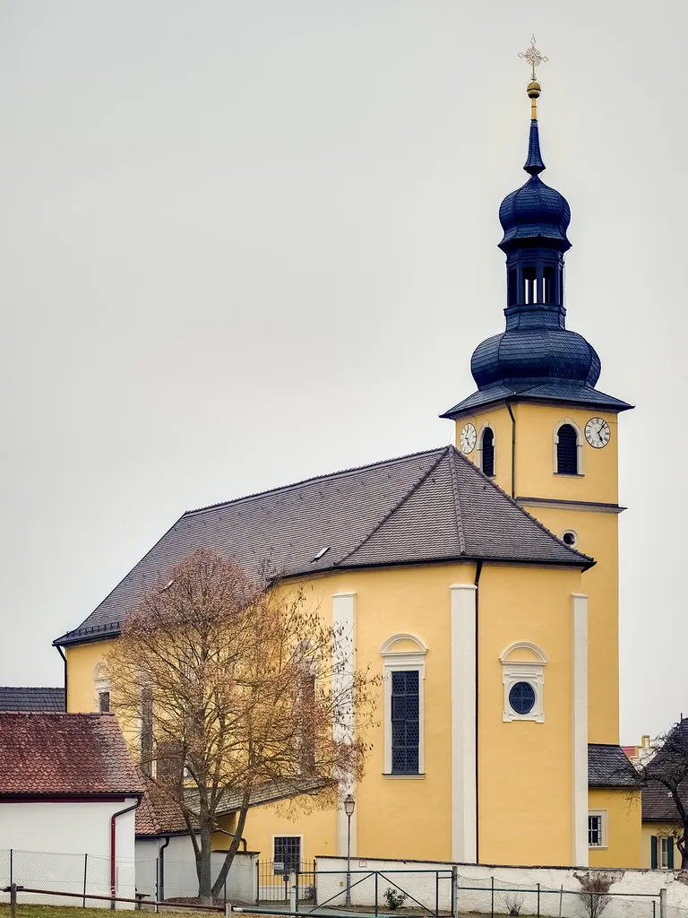 Church of St. Peter and Marcellinus in Trunstadt