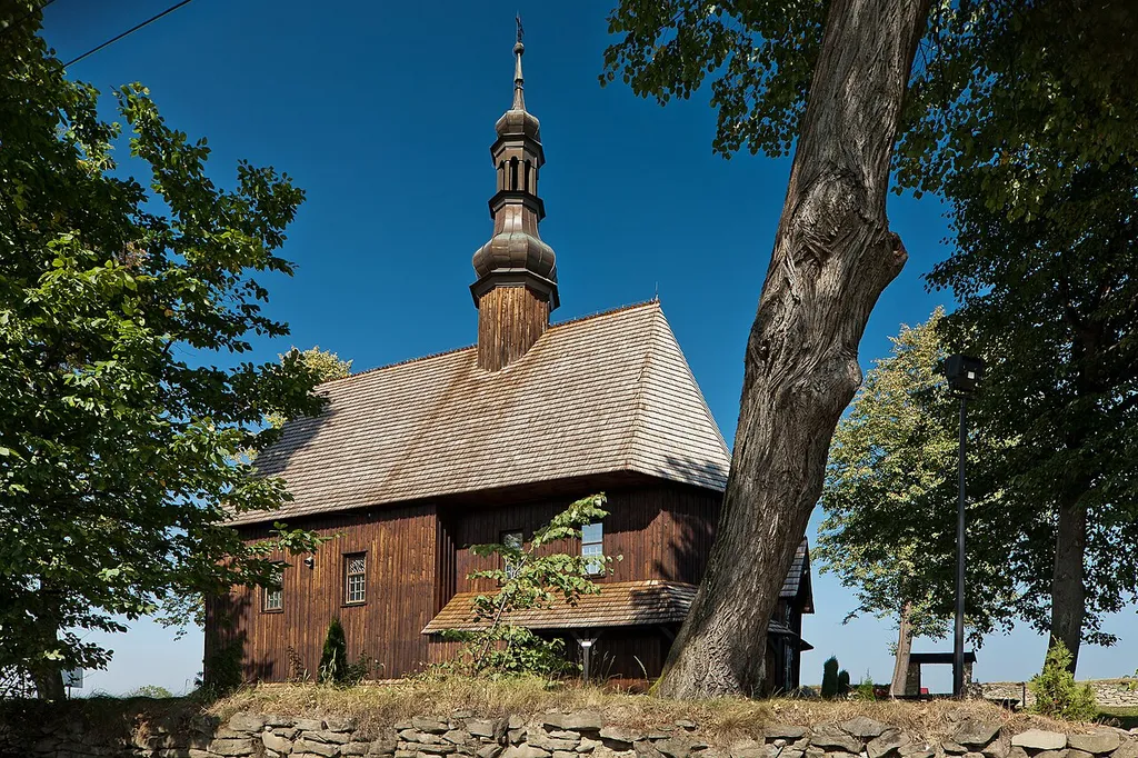 Kościół p.w. św. Krzyża na Obidowej - Piątkowej, Chabówka - widok ogólny