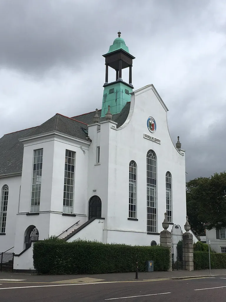 This is a photo of a listed building with HB number