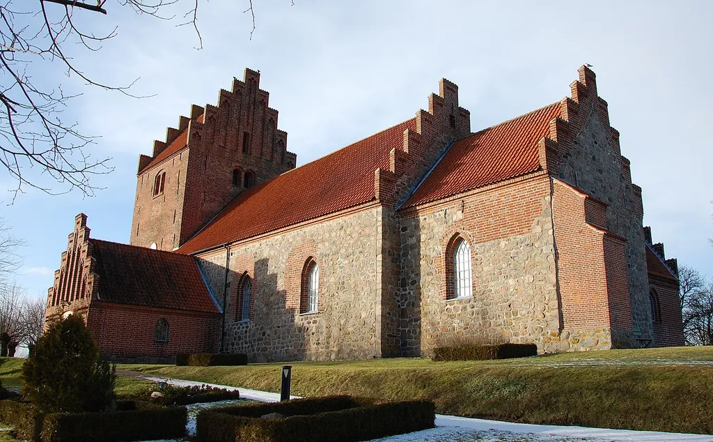 Kirche von Hojby