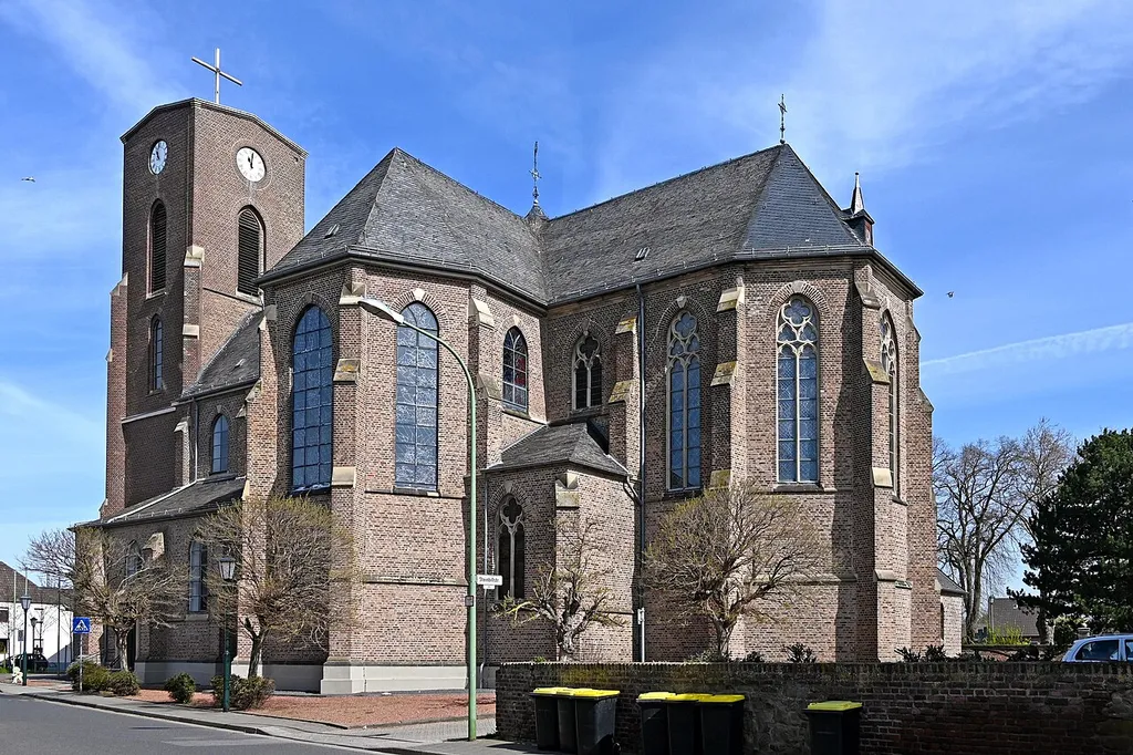 St. Michael (Echtz) von Südosten