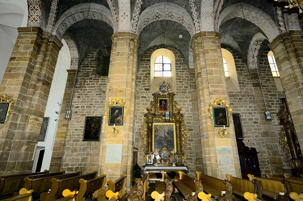 Kirchenansicht Kloster Nordinnenansicht