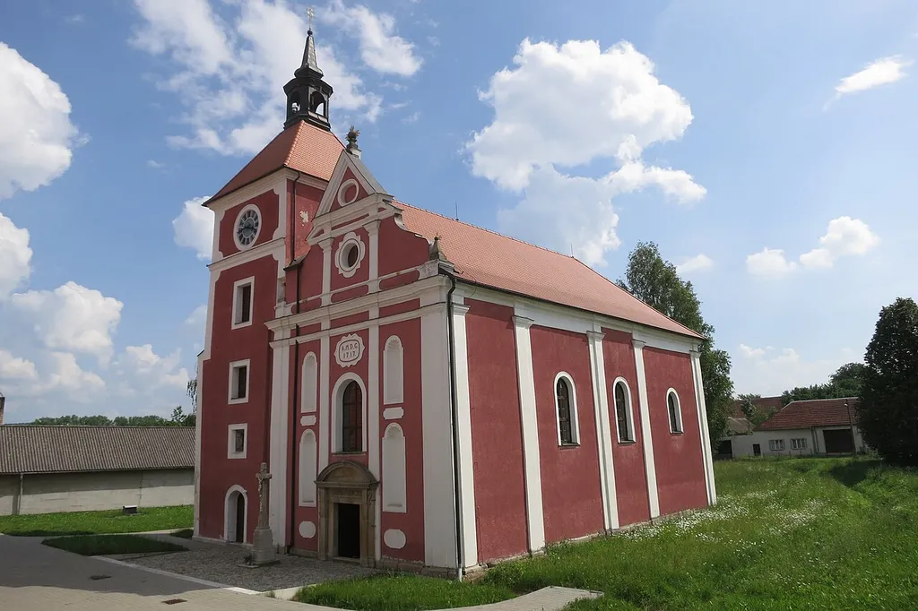 Overview of Church of the Exaltation of the Holy Cross in Knínice, Jihlava District.