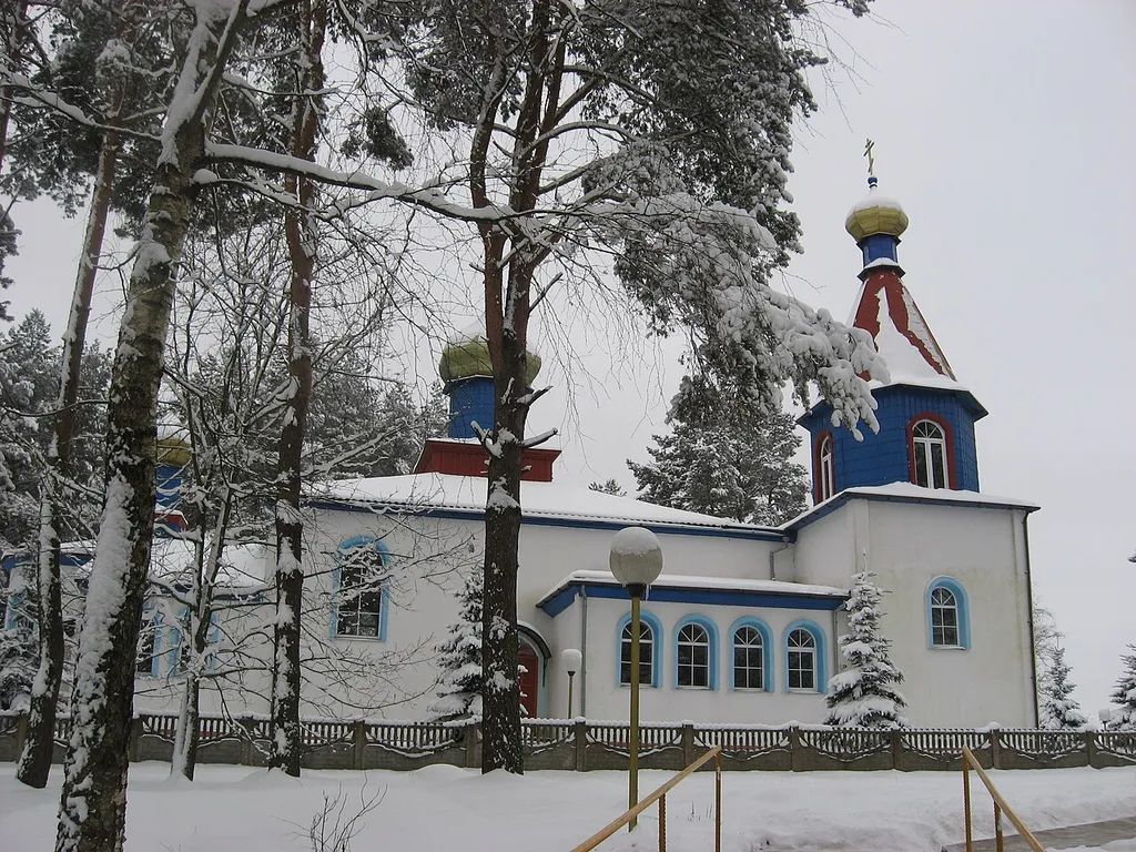 Церковь в Занарочи