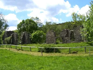 Ruine einer Wallfahrtskirche („Dudelskirche“) Talstraße -