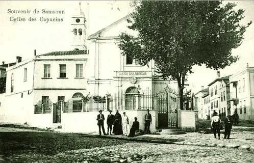 Mater Dolorosa Katolik Kilisesi'nin Osmanlı dönemine ait bir fotoğrafı.