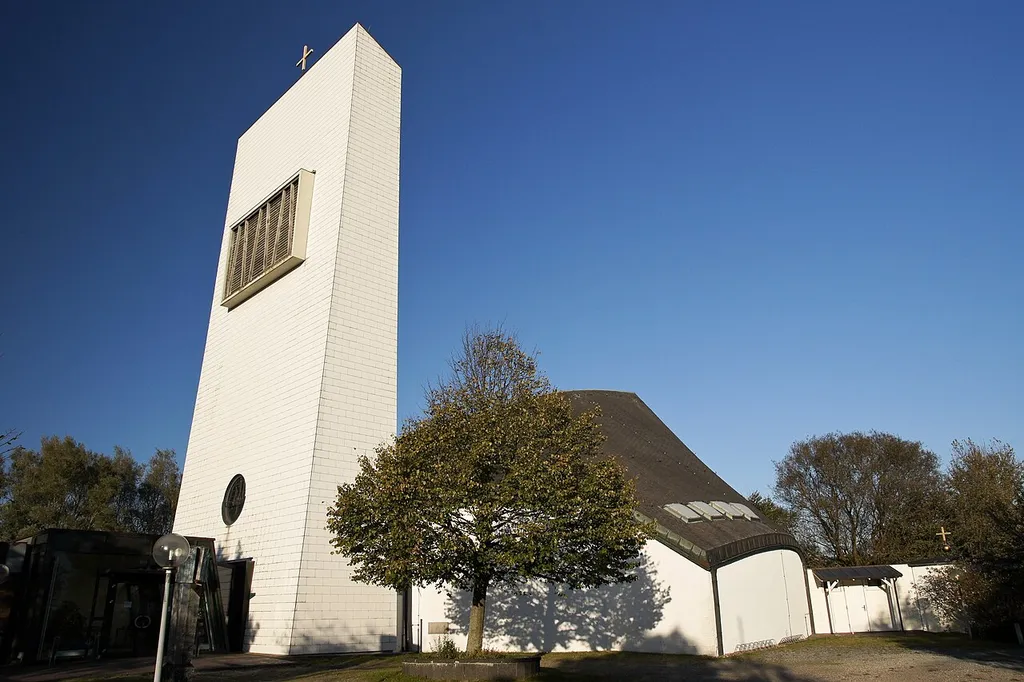 Flensburg-Weiche, An der Friedenskirche 4, Friedenskirche, Denkmal Nr. 1,