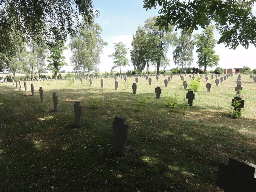 Amel-sur-l'Etang German military cemetery