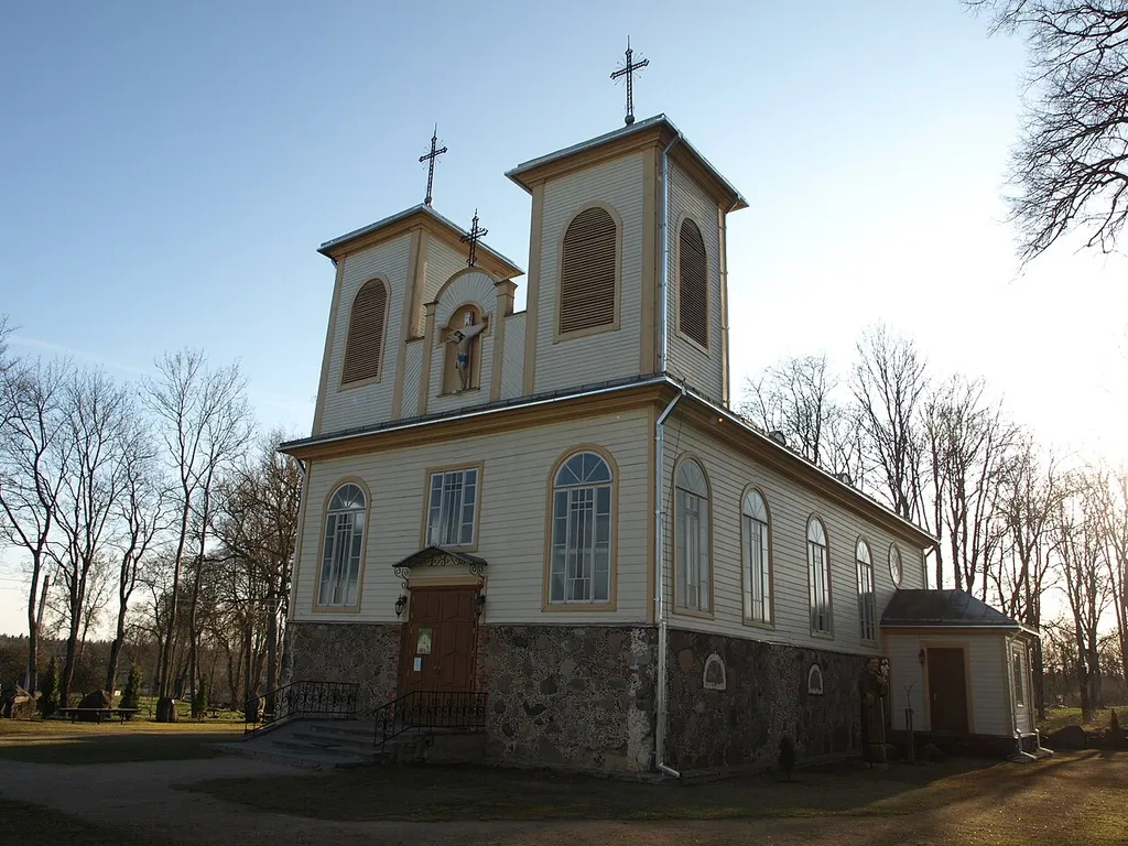 Saldutiskis church