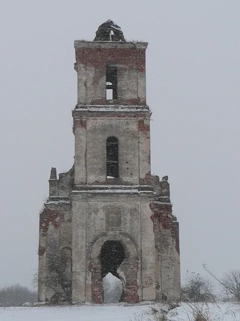 Руины Троицкой церкви, д. Белая Церковь, Чашникский район, Витебская область. Фото путешествия по Беларуси.
