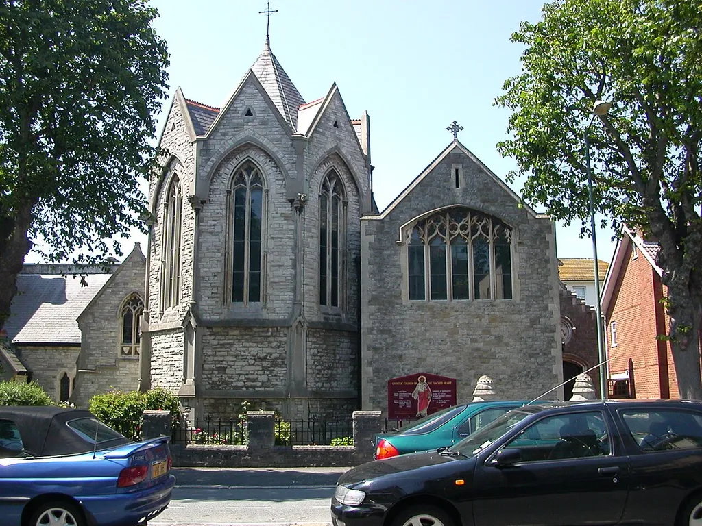 Church of the Sacred Heart, Norton Road, Hove. Phptographed on 2nd June 2007.