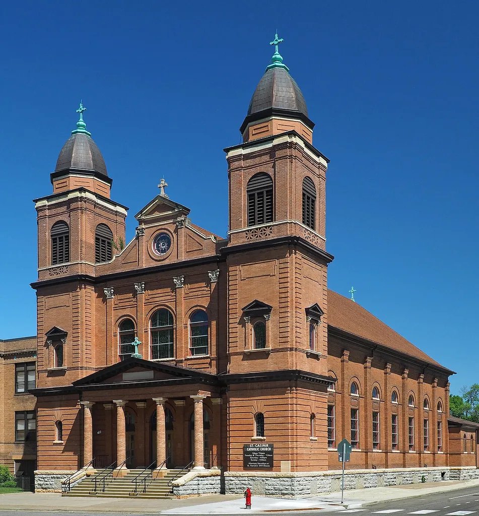Church of St Casimir, 937 Jessamine Ave E, St Paul, Minnesota, USA. Viewed from the southeast. This is an image of a place or building that is listed on the National Register of Historic Places in the United States of America. Its reference number is 83000939 (Wikidata).